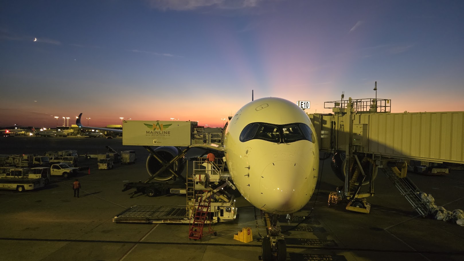 Delta Air Lines Airbus A350-900 โ Atlanta to Los Angeles Flagship Widebody in Premium Select