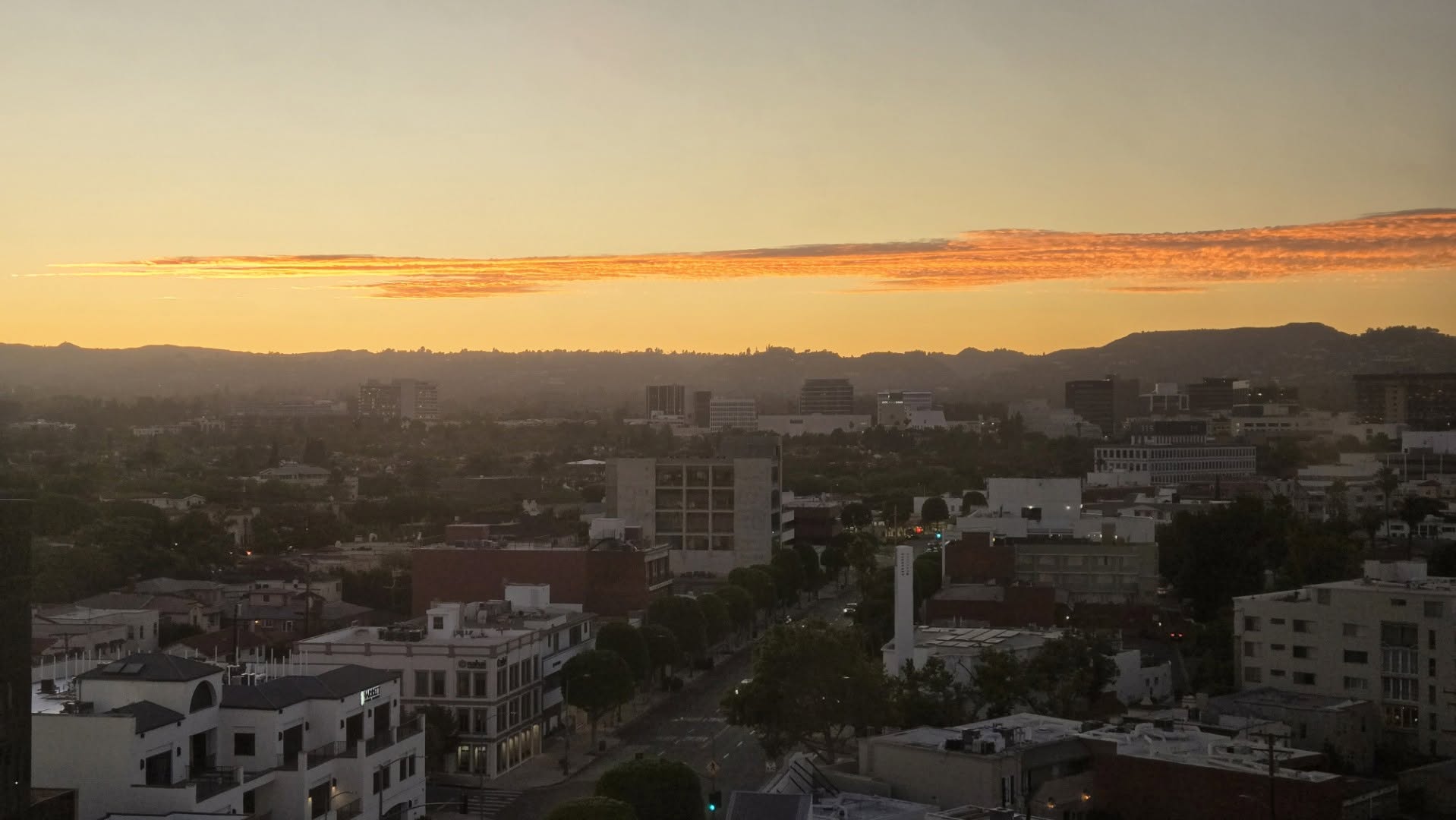 Sunset skyline view looking towards the Hollywood Hills