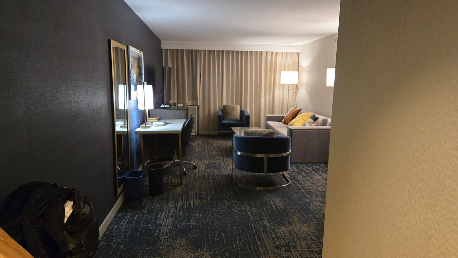 Hotel Dena, Pasadena, a Tribute Portfolio Hotel - Photo 4