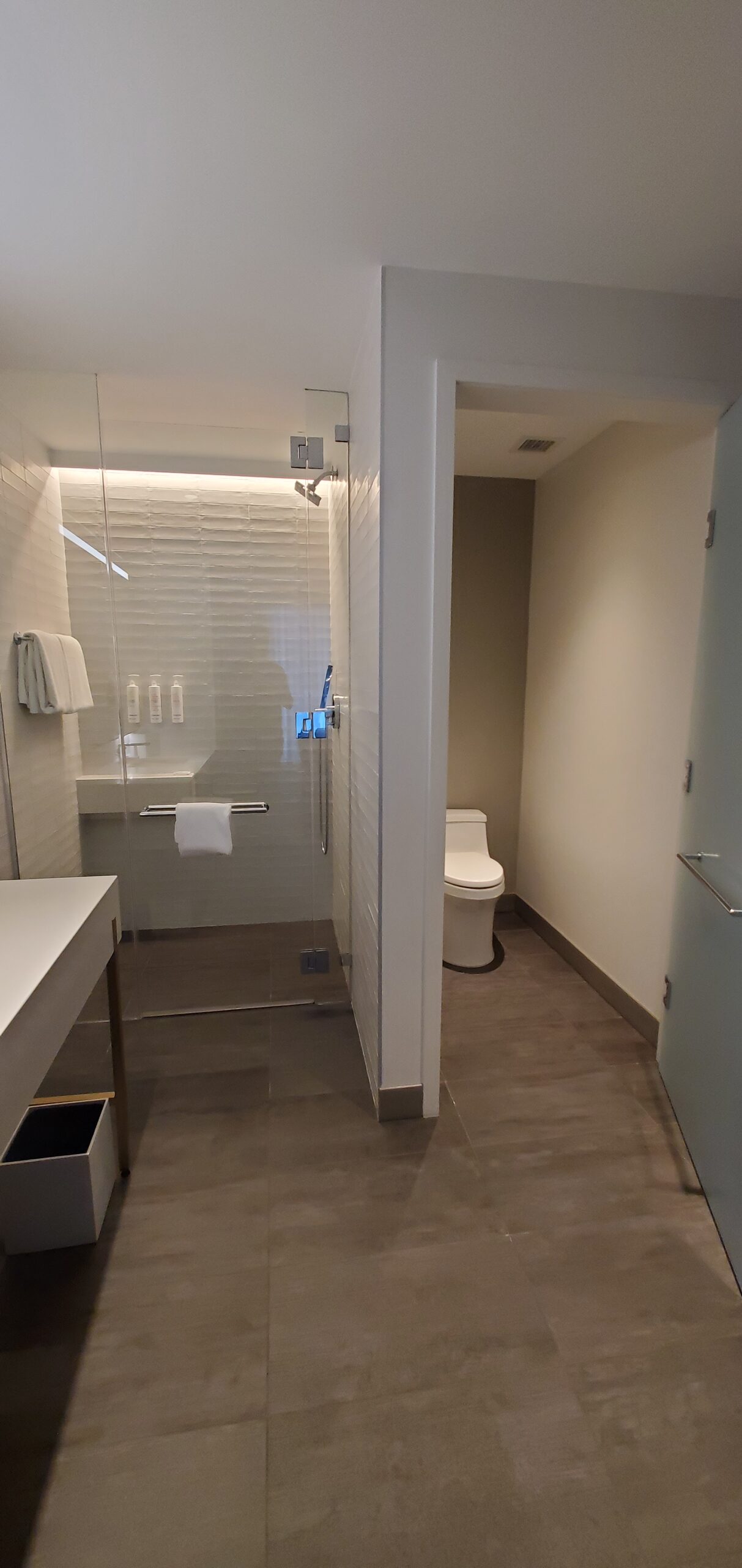 Marriott Bethesda Downtown at Marriott HQ - Photo 13